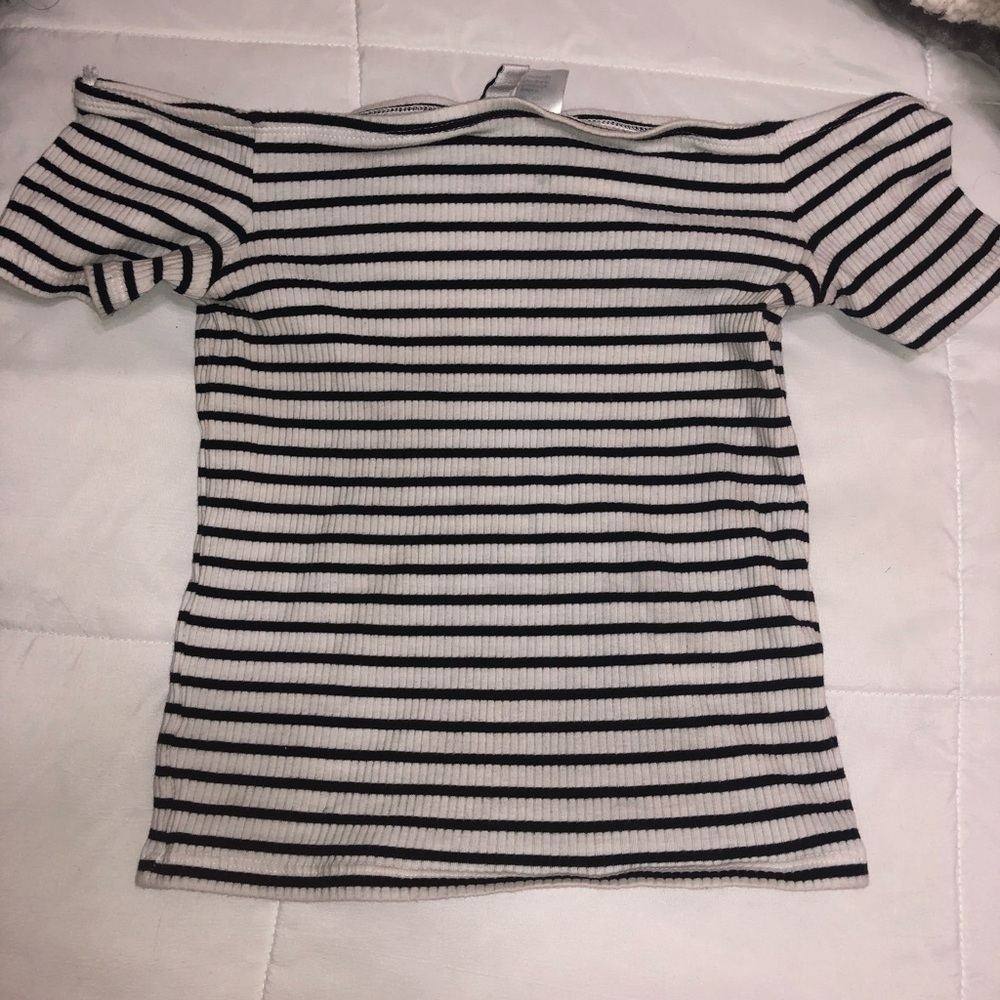 H&M cropped off the shoulder top